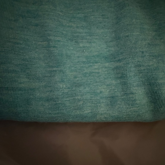 On™Cloud Women's Large R.O.C. Run On Clouds T-Shirt Spa  NWT - Picture 10 of 11